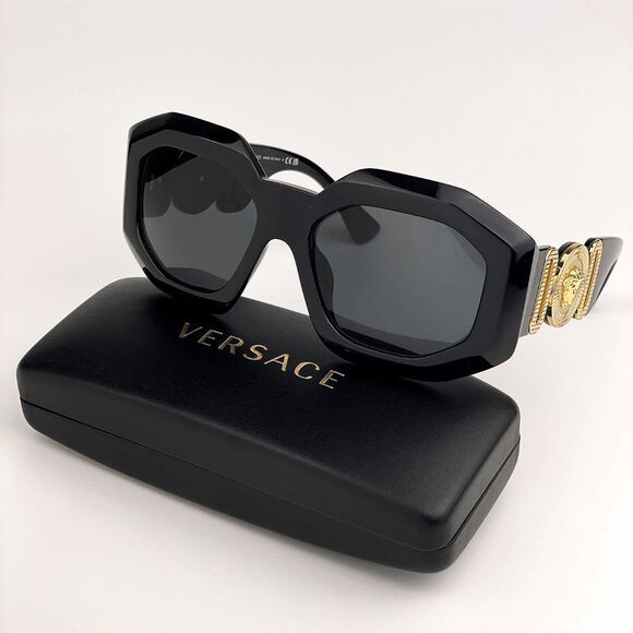 NEW Versace VE4424U GB1/87 MEDUSA BIGGIE Black Irregular Oversize Sunglasses - Picture 2 of 13